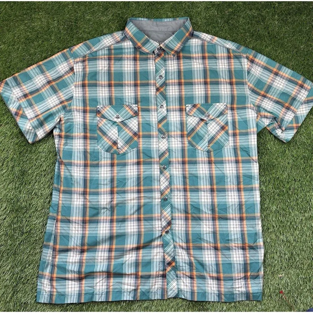 Kuhl XL Short Sleeve Pearl Snap